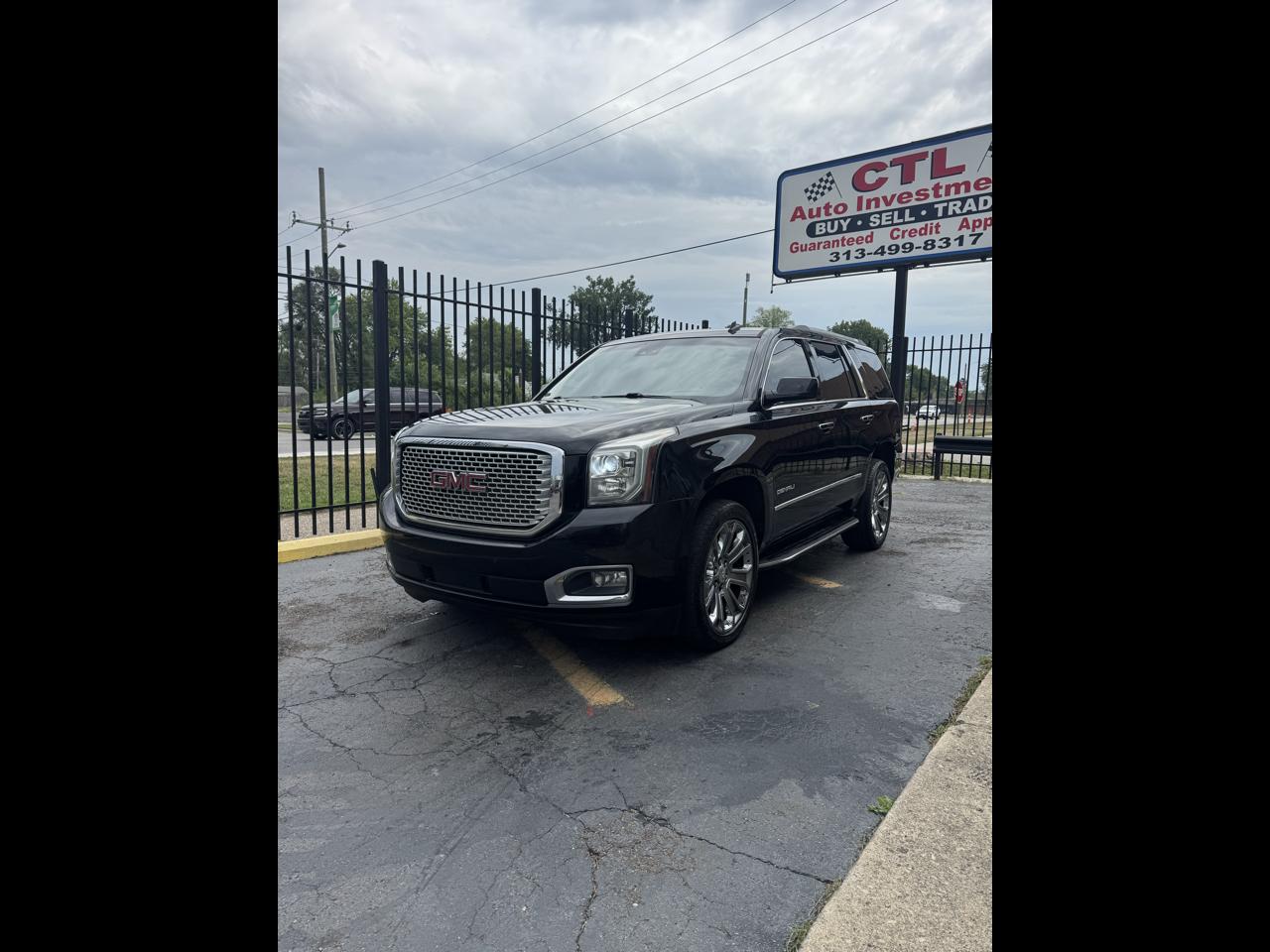 GMC Yukon Denali 4WD 2015
