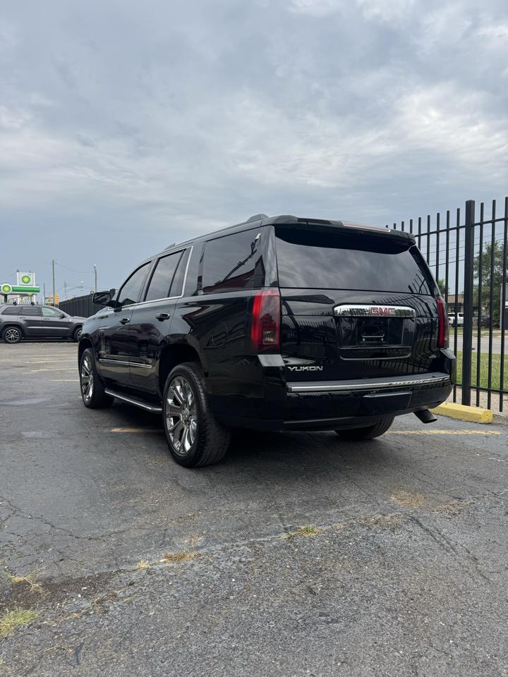 GMC Yukon Denali 4WD 2015