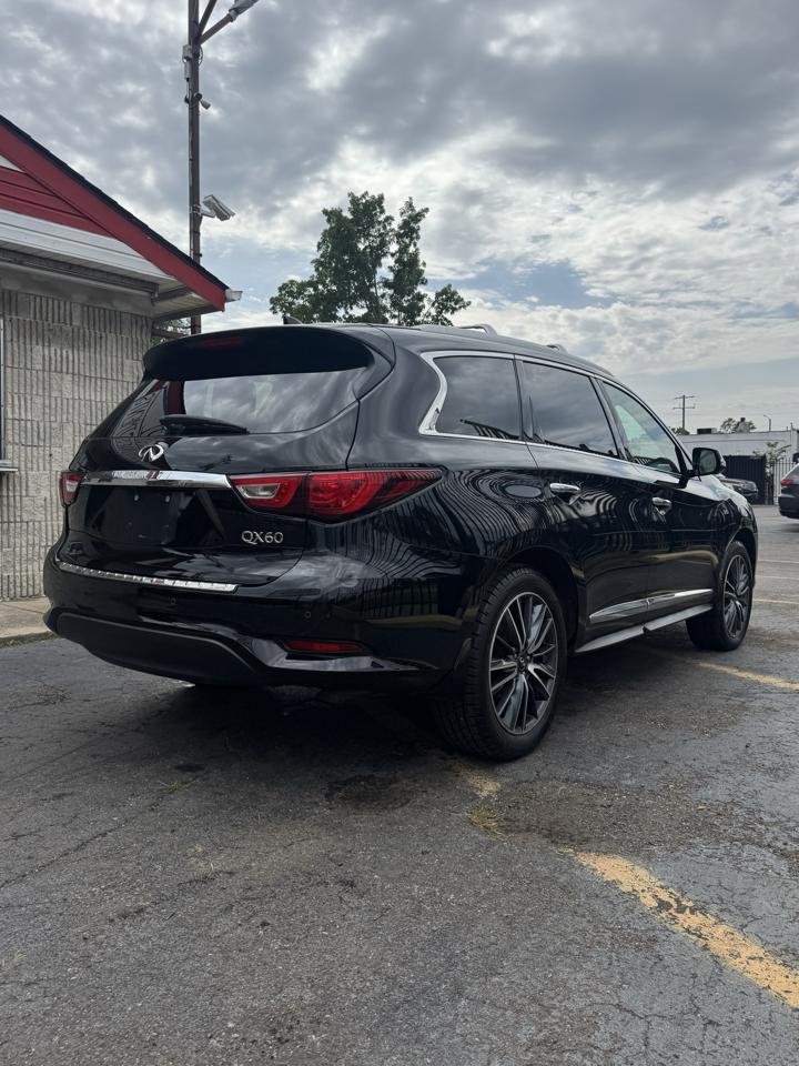Infiniti QX60 Base AWD 2017