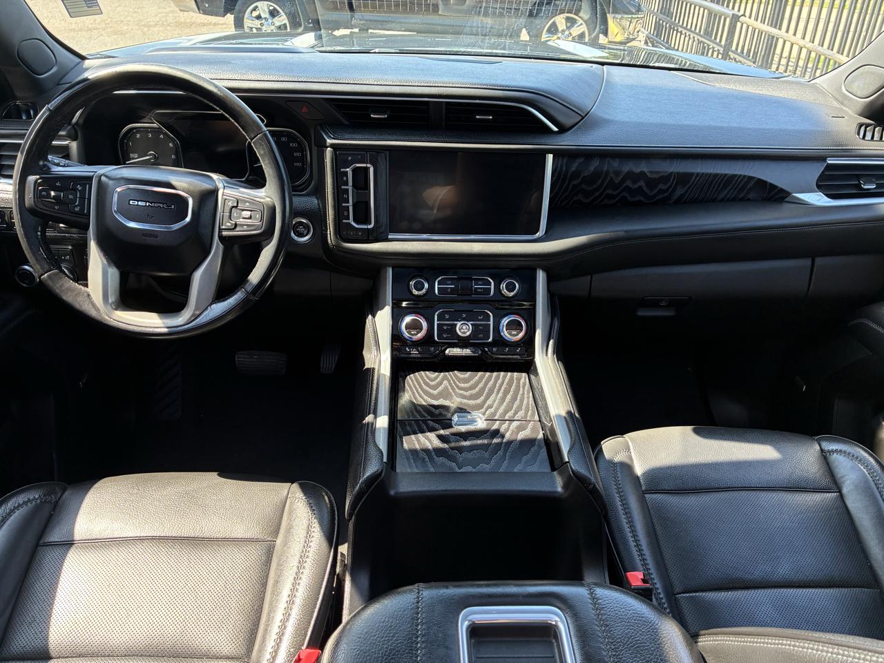 GMC Yukon XL Denali 2WD 2021