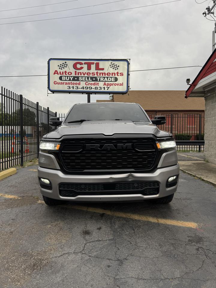 RAM 1500 Big Horn Crew Cab SWB 4WD 2025