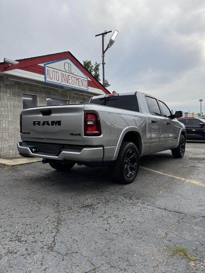 RAM 1500 Big Horn Crew Cab SWB 4WD 2025