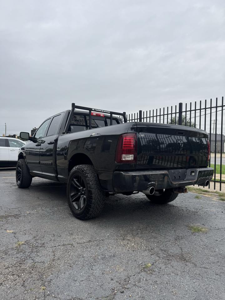 RAM 1500 Sport Quad Cab 4WD 2017