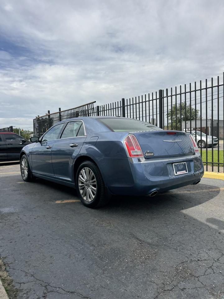 Chrysler 300 C AWD 2011