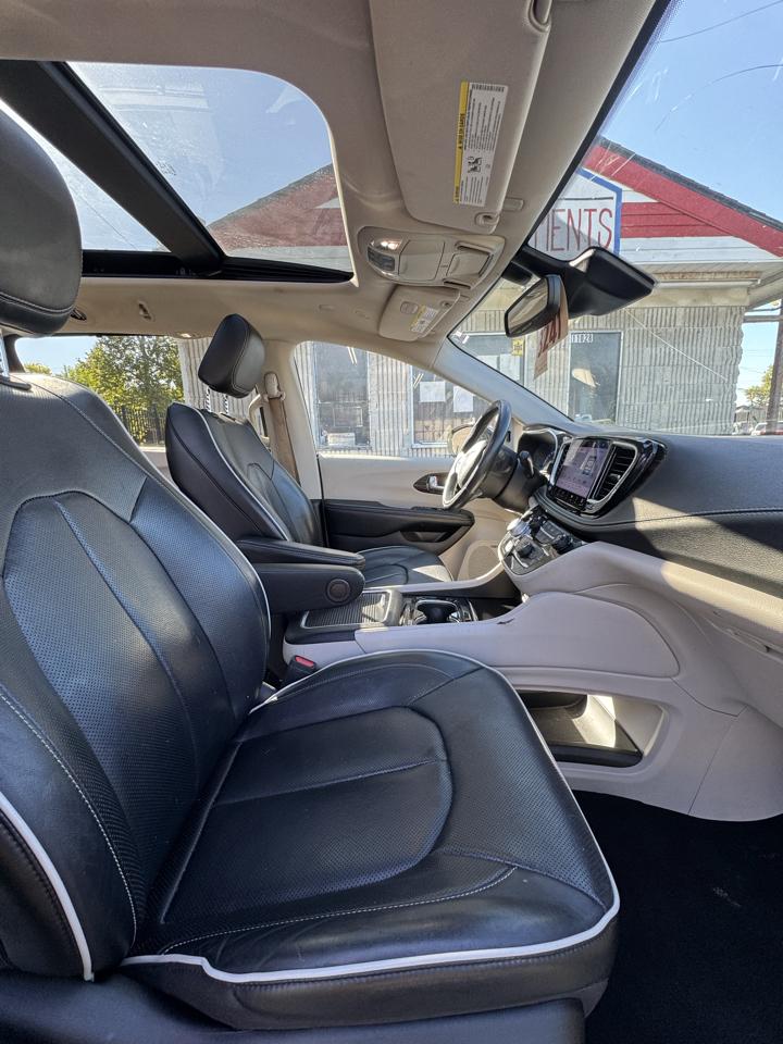 Chrysler Pacifica Limited 2022