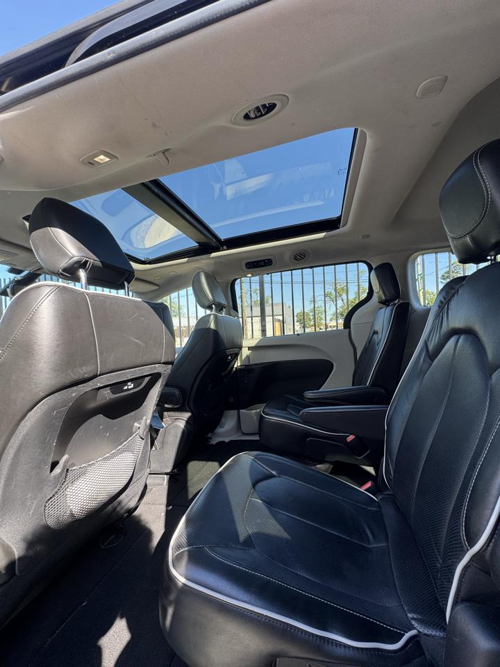 Chrysler Pacifica Limited 2022