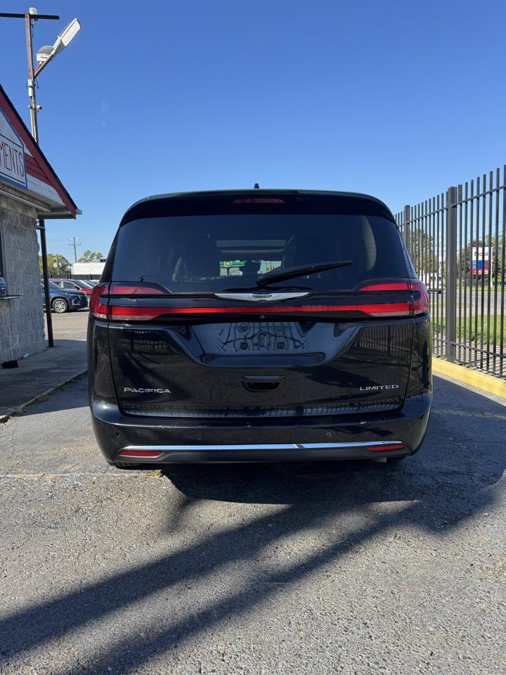 Chrysler Pacifica Limited 2022