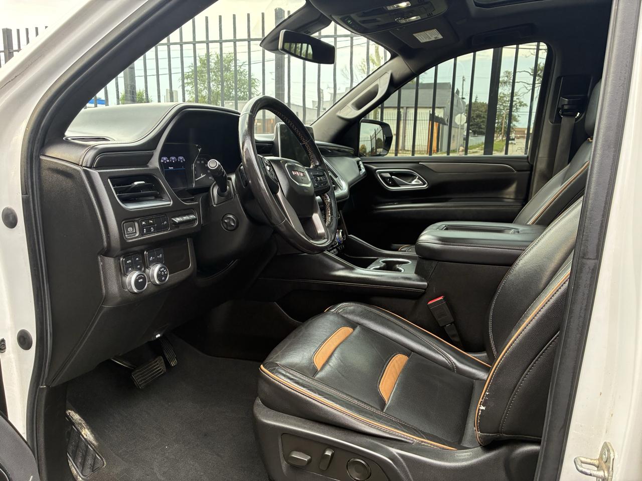 GMC Yukon AT4 2021