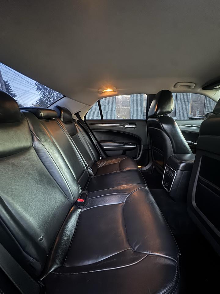 Chrysler 300 Limited RWD 2015
