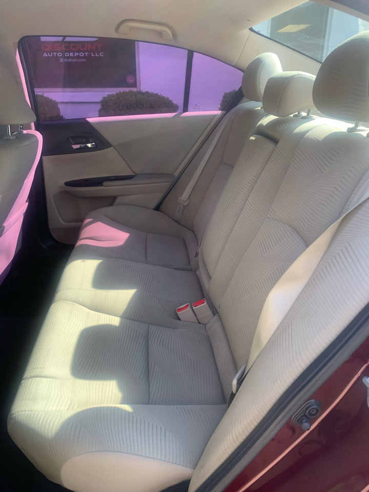 2016 Honda Accord LX photo 7