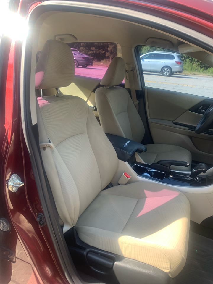 2016 Honda Accord LX photo 8