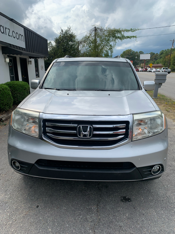 2015 Honda Pilot Touring photo 2