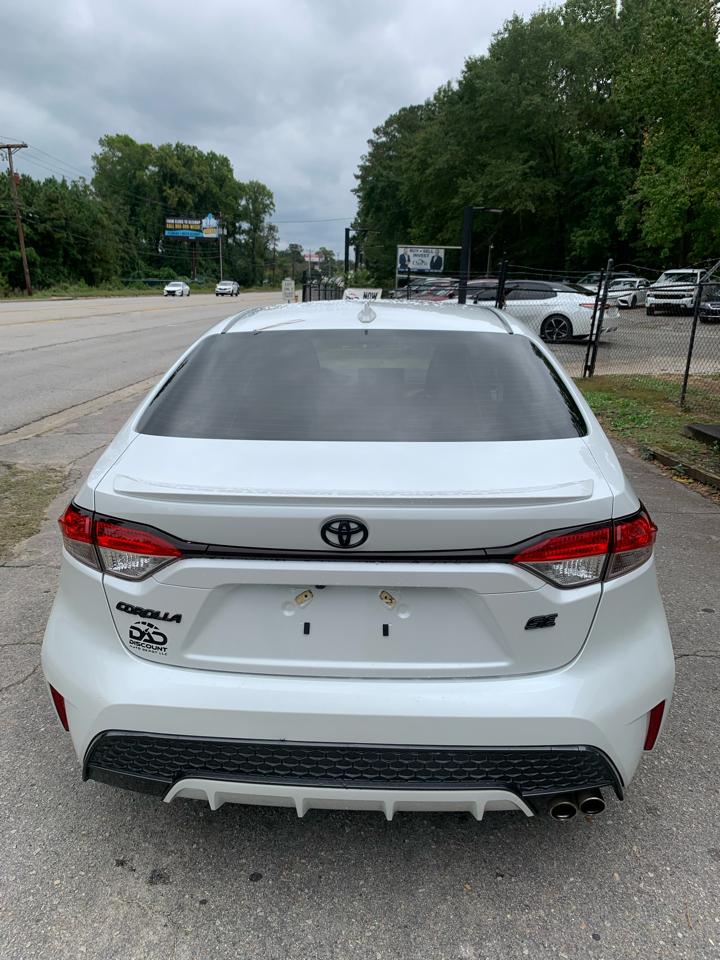 2022 Toyota Corolla SE photo 5