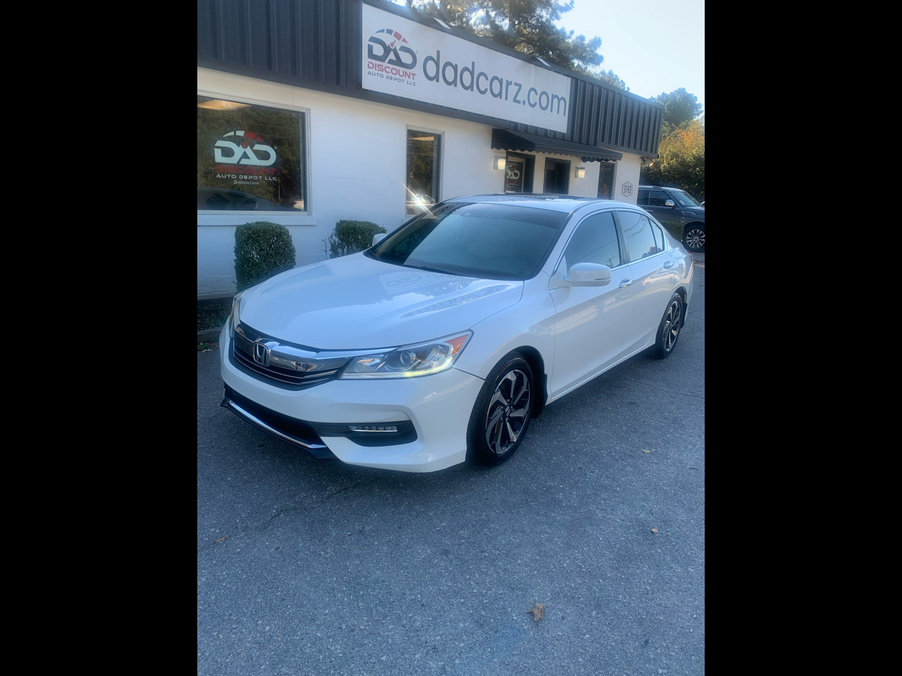 2017 Honda Accord EX Sedan CVT w/ Honda Sensing