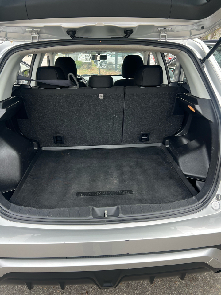 Mitsubishi Outlander Sport 2.0 ES 5M 2018