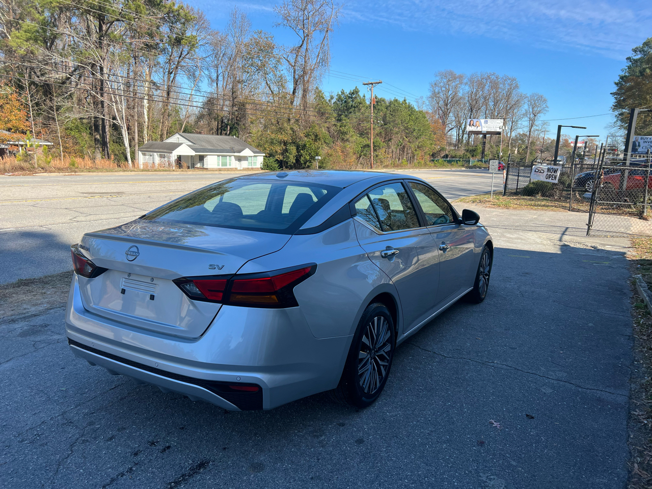 Nissan Altima 2.5 SV 2024