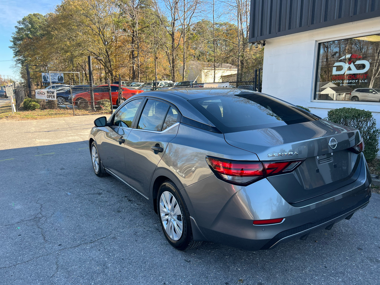 Nissan Sentra S 2024