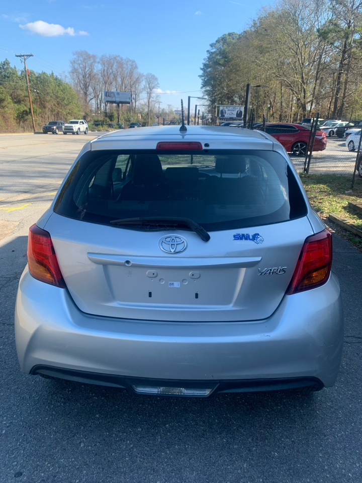 Toyota Yaris L 3-Door AT 2015
