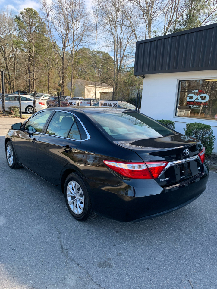 Toyota Camry SE 2015