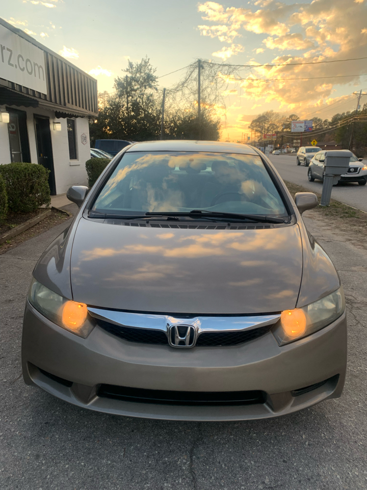 Honda Civic LX Sedan 5-Speed AT 2010