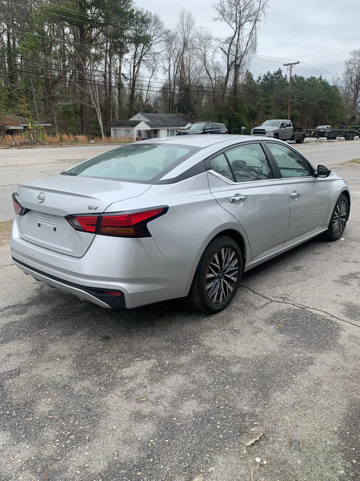 Nissan Altima 2.5 SV 2024