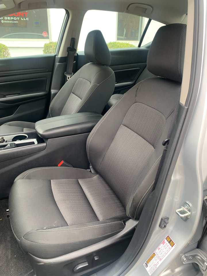 Nissan Altima 2.5 SV 2024