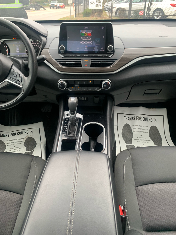 Nissan Altima 2.5 SV 2024