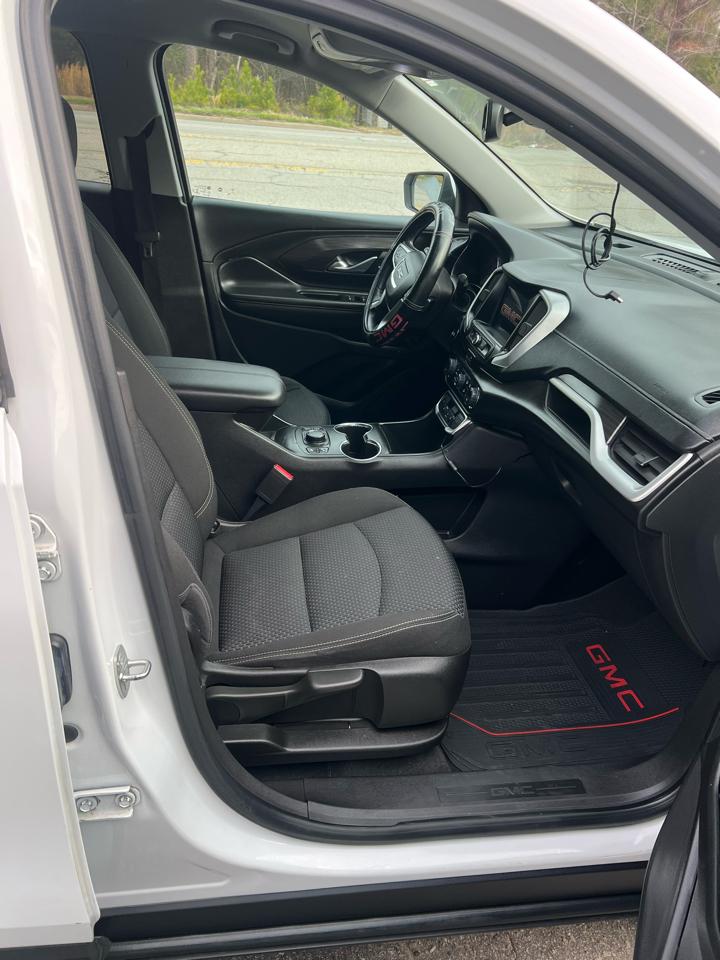 GMC Terrain SLE 2022