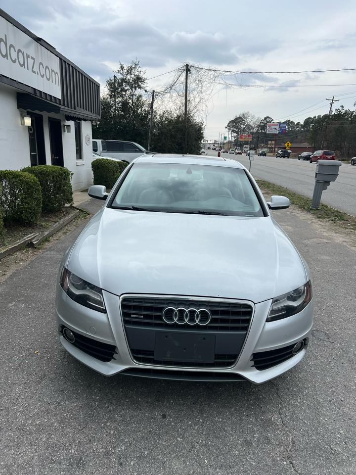 Audi A4 2.0T Sedan quattro Tiptronic 2012