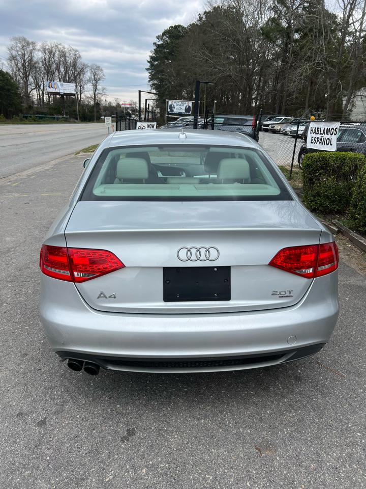 Audi A4 2.0T Sedan quattro Tiptronic 2012