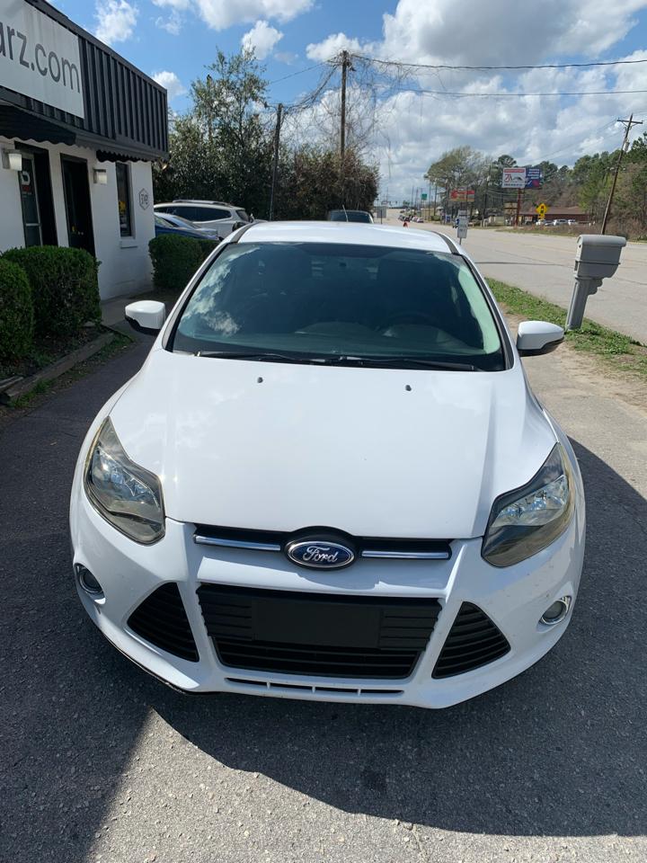 Ford Focus 5dr HB SE 2014