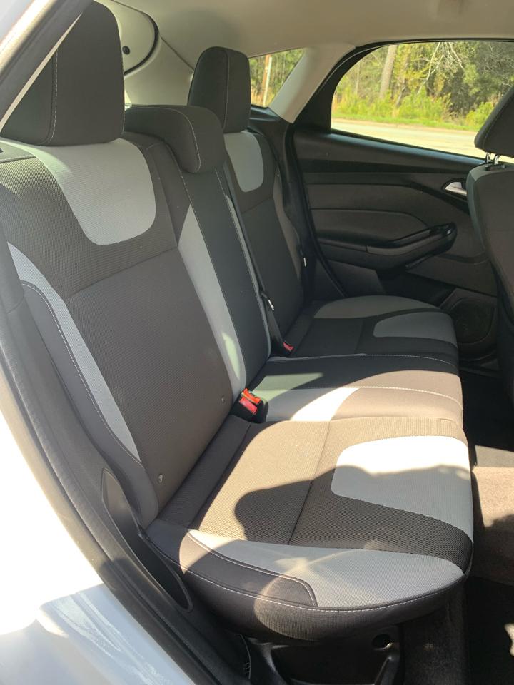 Ford Focus 5dr HB SE 2014