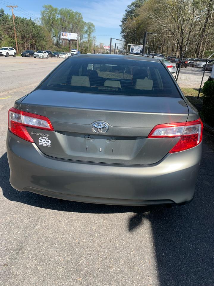 Toyota Camry 4dr Sdn I4 Auto SE Sport Limited Edition (Natl) 2012