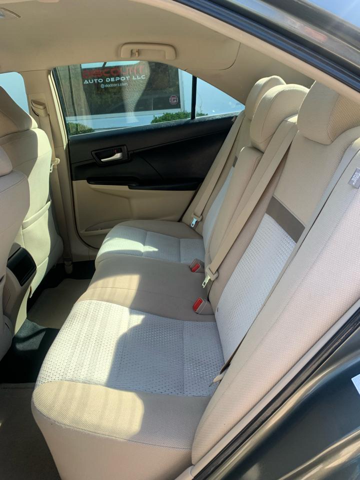 Toyota Camry 4dr Sdn I4 Auto SE Sport Limited Edition (Natl) 2012