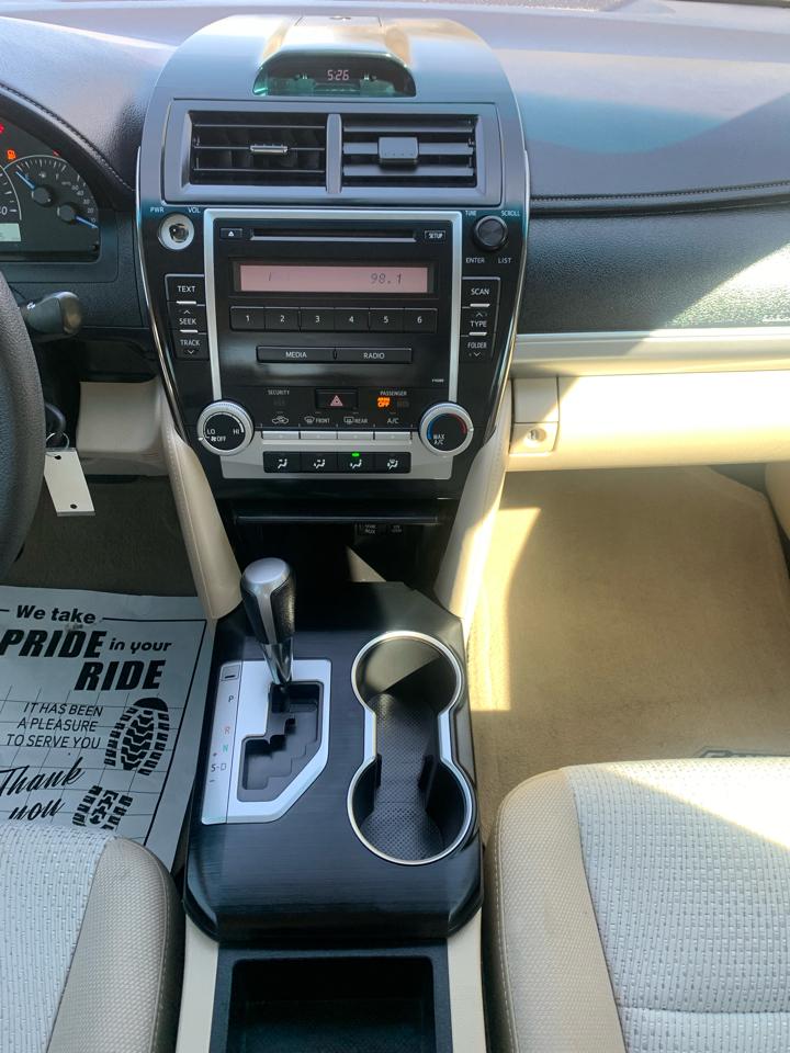 Toyota Camry 4dr Sdn I4 Auto SE Sport Limited Edition (Natl) 2012