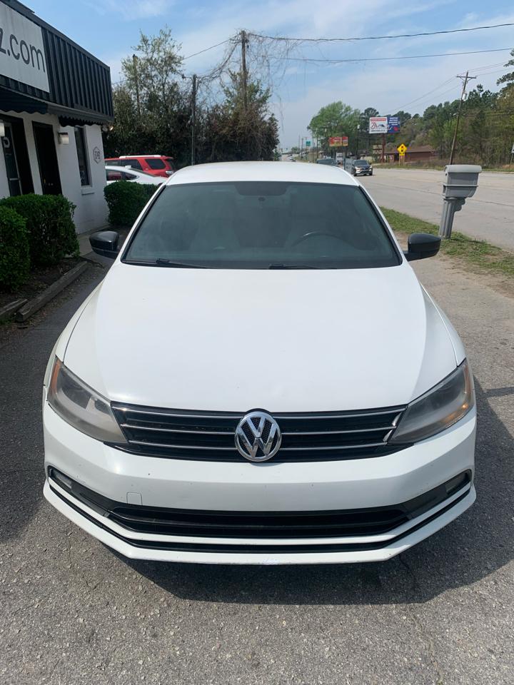 Volkswagen Jetta Sedan 4dr Auto 1.8T Sport PZEV 2016