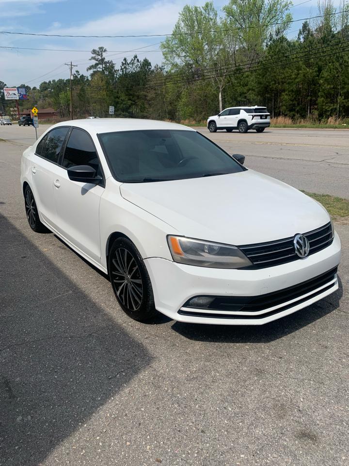 Volkswagen Jetta Sedan 4dr Auto 1.8T Sport PZEV 2016