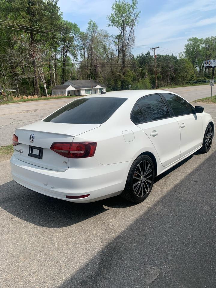 Volkswagen Jetta Sedan 4dr Auto 1.8T Sport PZEV 2016