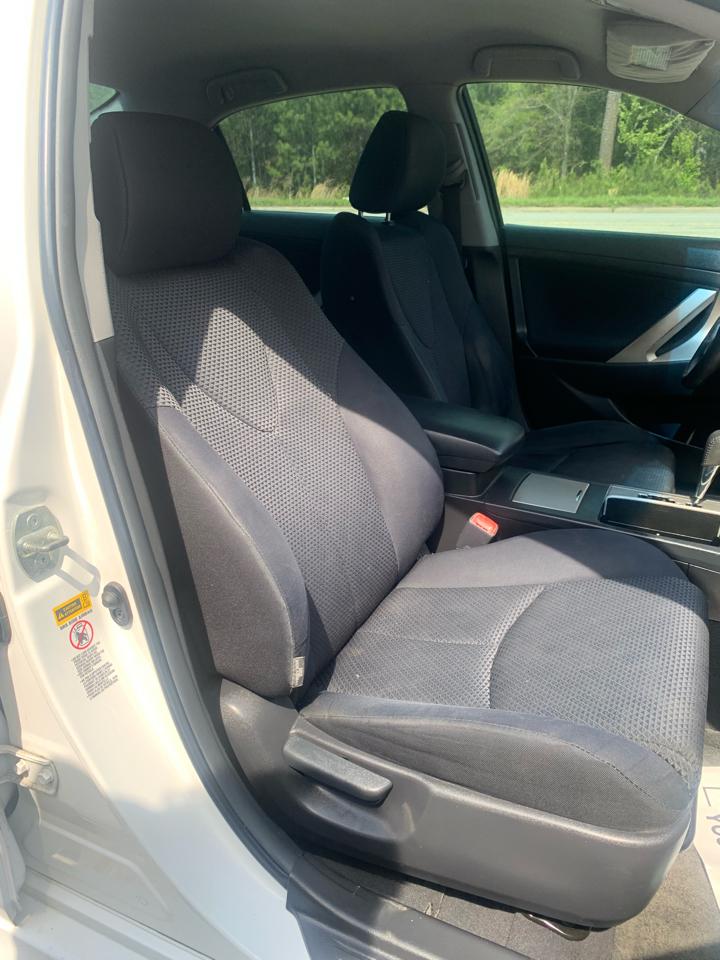 Toyota Camry 4dr Sdn I4 Man (Natl) 2009