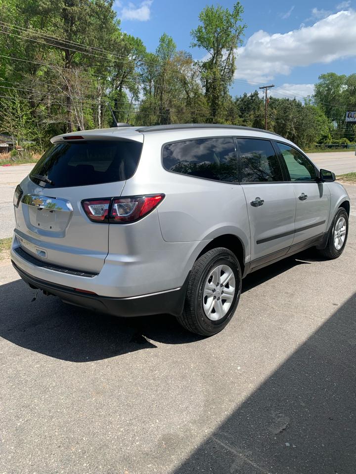 Chevrolet Traverse FWD 4dr LS w/1LS 2017