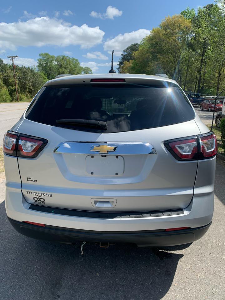 Chevrolet Traverse FWD 4dr LS w/1LS 2017