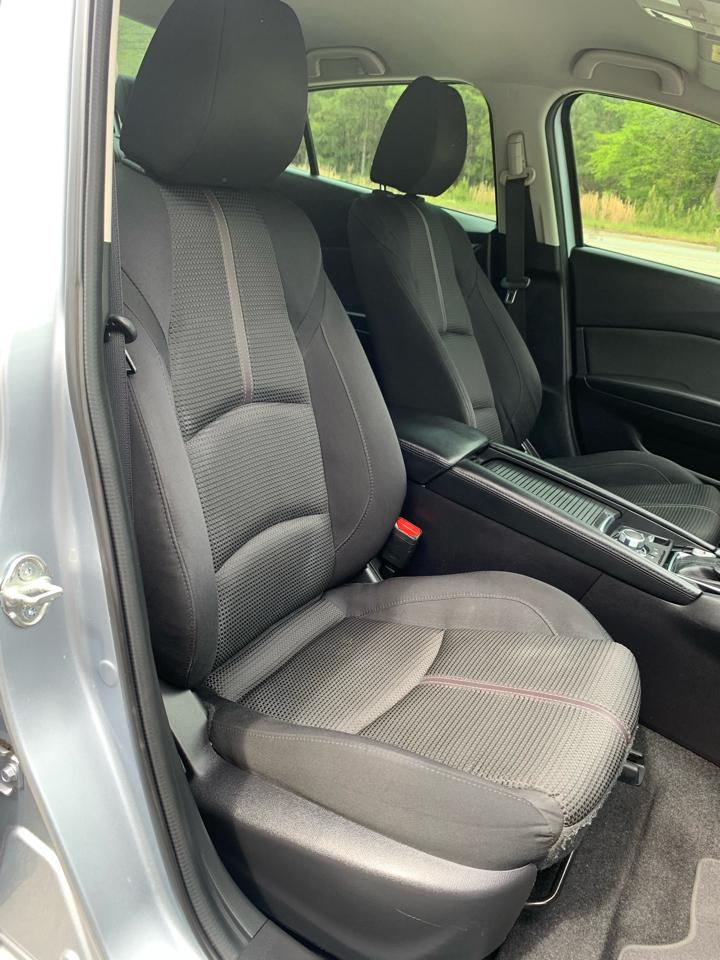 Mazda Mazda3 4-Door Sport Auto 2017