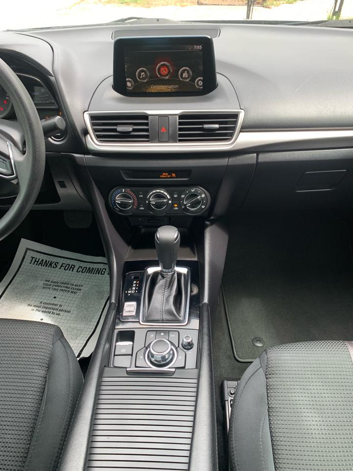 Mazda Mazda3 4-Door Sport Auto 2017