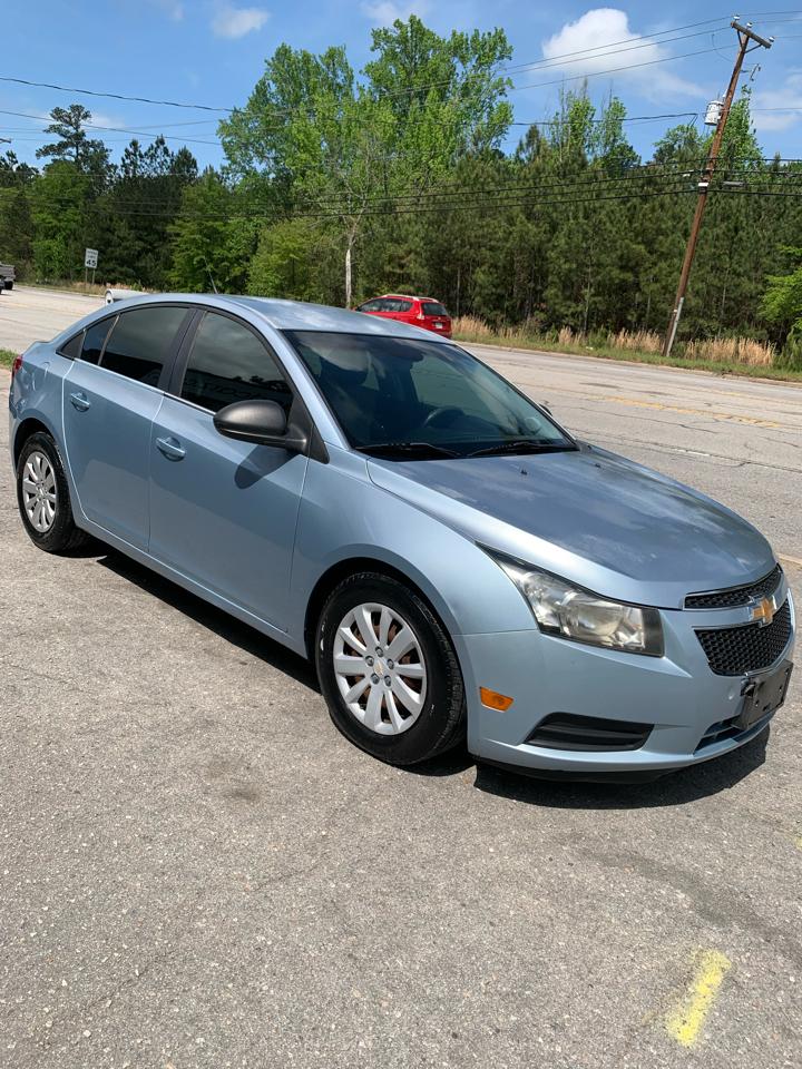Chevrolet Cruze 4dr Sdn LS 2011