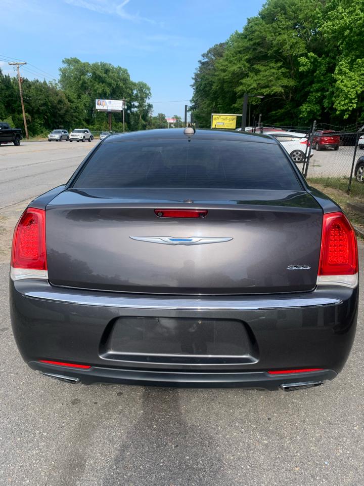 Chrysler 300 Limited RWD 2018