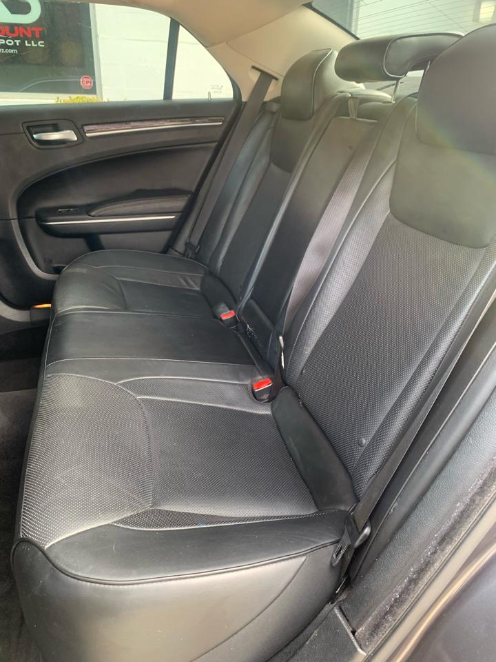 Chrysler 300 Limited RWD 2018