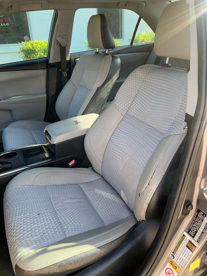 Toyota Camry 4dr Sdn I4 Auto XLE (Natl) 2015