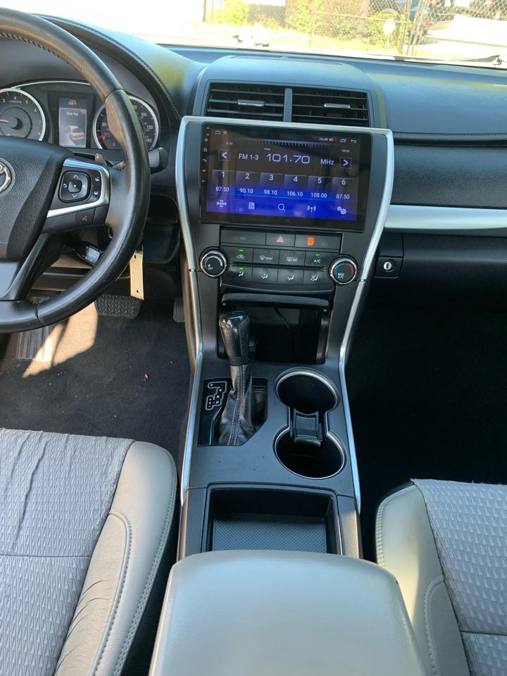 Toyota Camry 4dr Sdn I4 Auto XLE (Natl) 2015