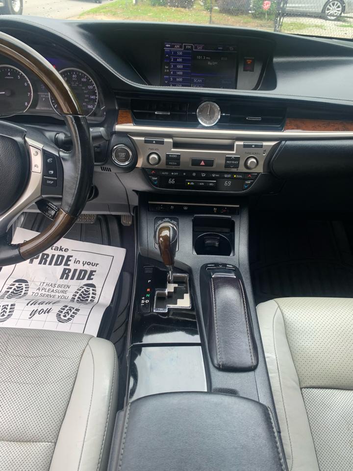 Lexus ES 350 4dr Sdn 2014