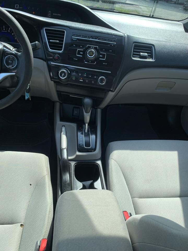 Honda Civic Sdn 4dr Auto LX 2013